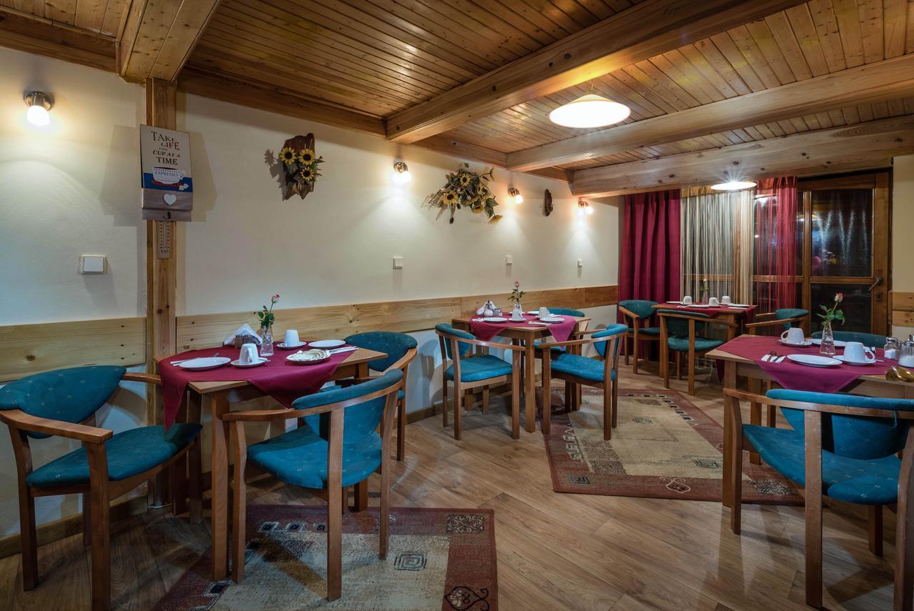 Vila House Family Hotell Poprad Eksteriør bilde